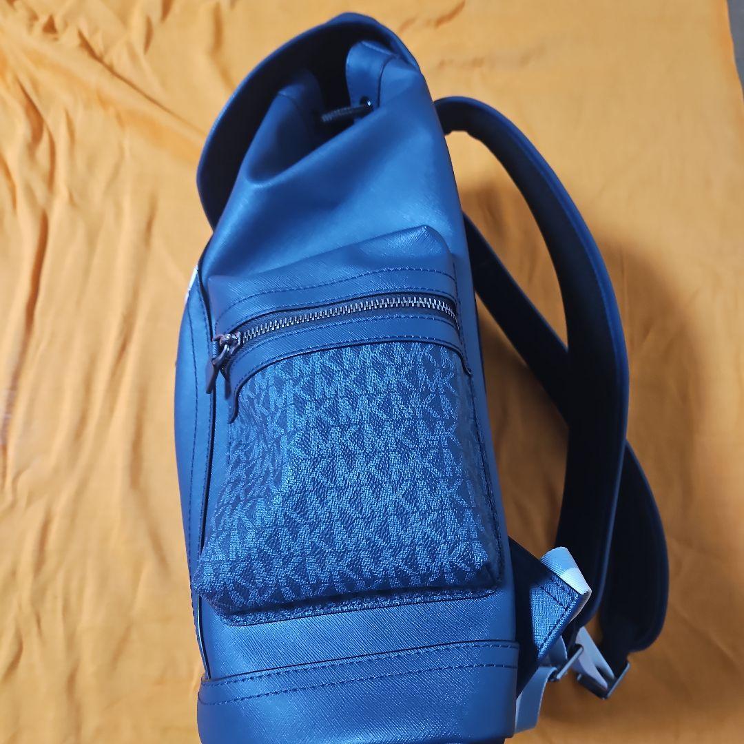 Michael Kors ネイビー リュック