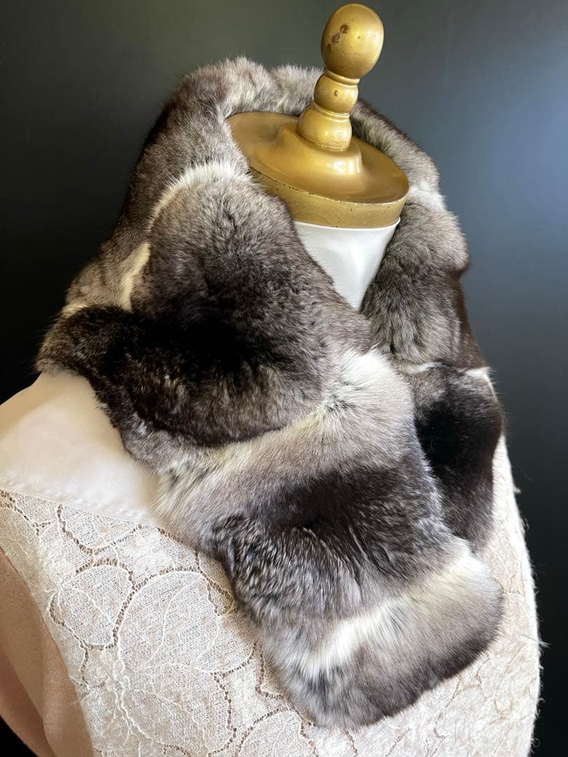 チンチラ　ラウンドカラー／天然色　スヌードタイプ／GAKE日本製❣️