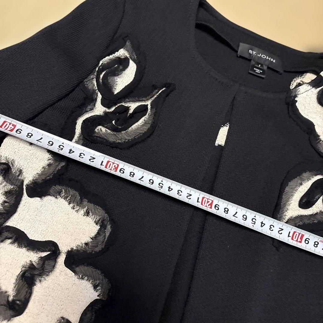 ST. JOHN ノーカラージャケット 黒/白刺繍