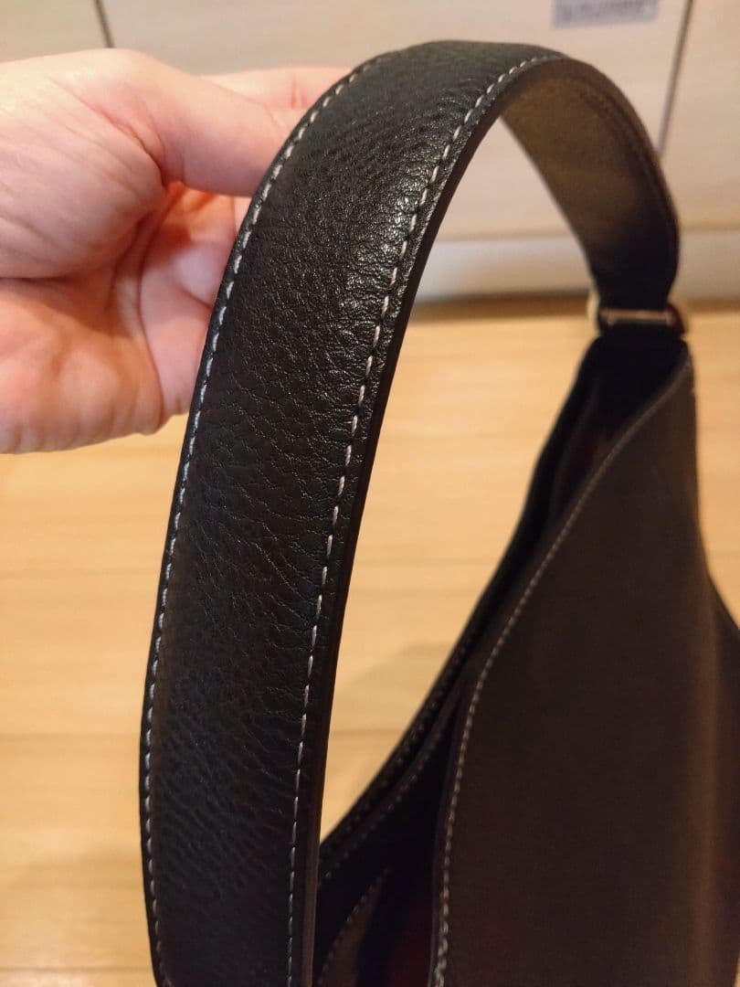 美品 土屋鞄製造所 ワンハンドル ショルダーバッグ ブラック