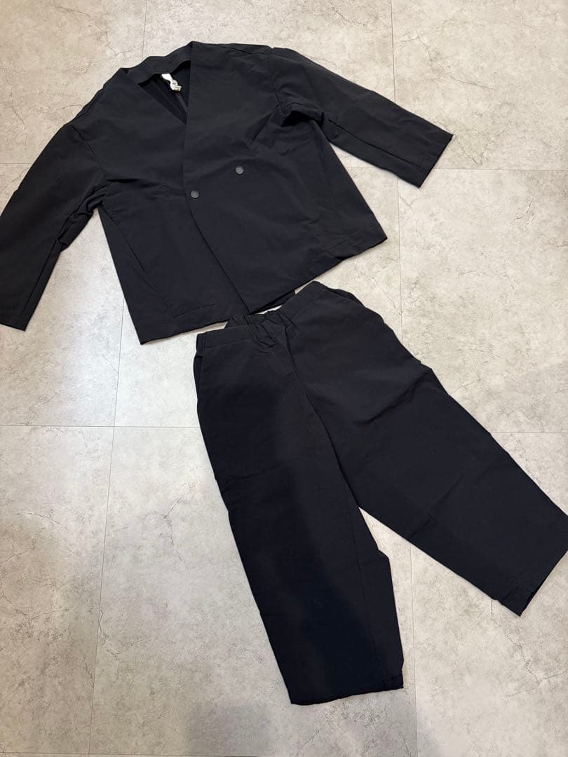 MOUNTEN セットスーツ