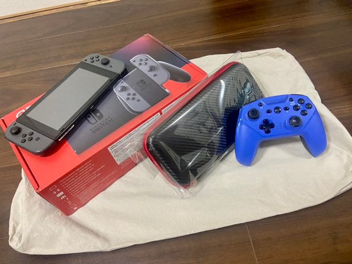 «中古» Nintendo Switch グレー モンハンライズ コントローラ