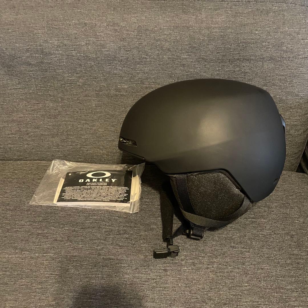 【箱付き！】OAKLEY(オークリー) ヘルメット