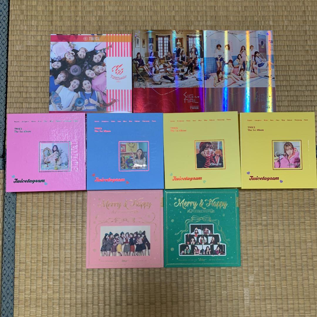 TWICEアルバム、CD、DVD、本、カードセット＋公式ペンライト　まとめ売り