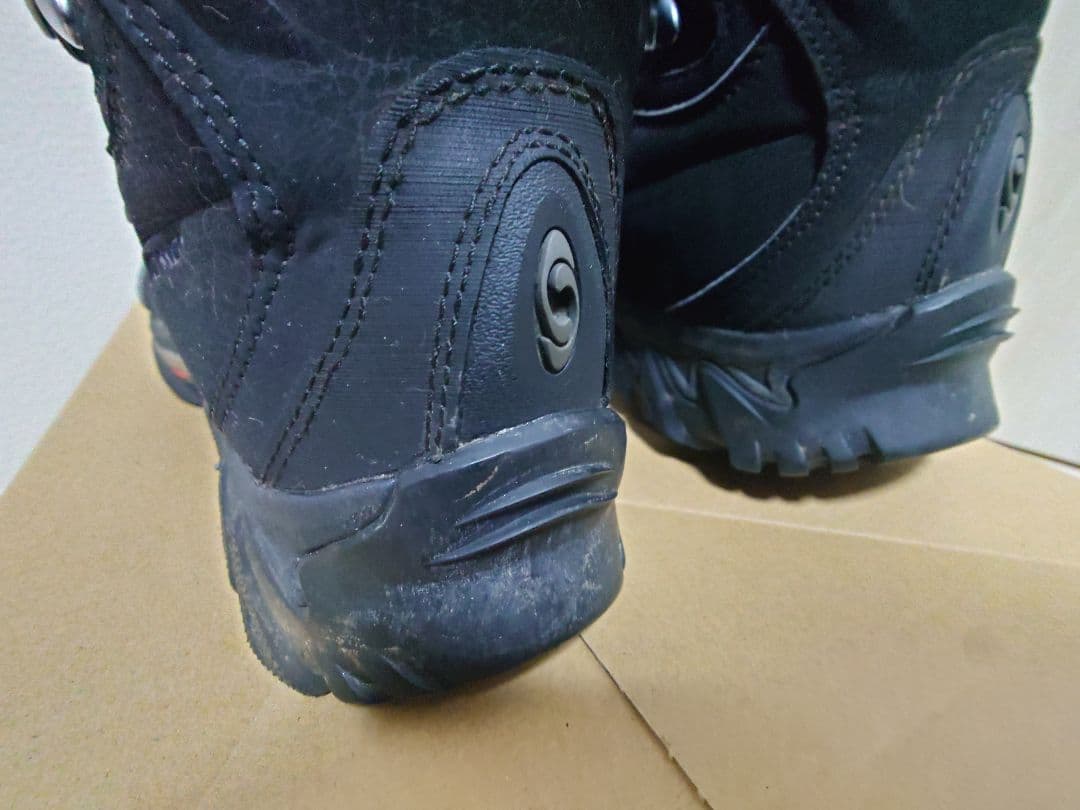 salomon nytro gtx スノートレッキングシューズ