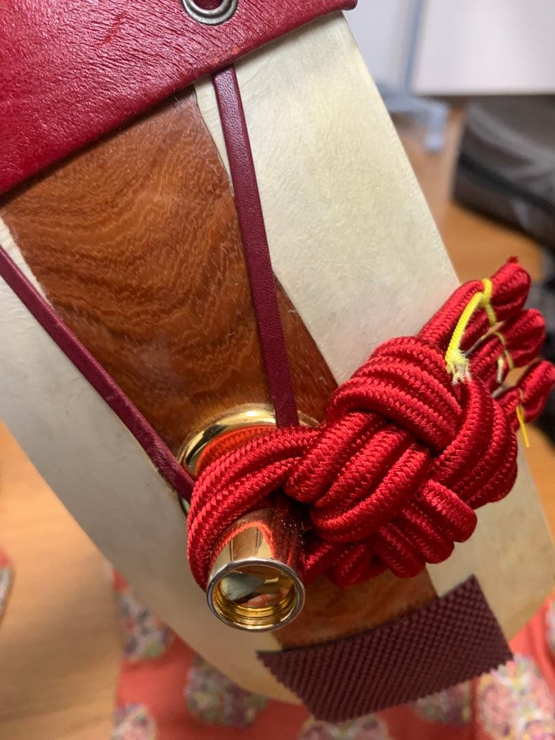 津軽三味線本体 太棹 ソフトケース付き 本皮破れ無し