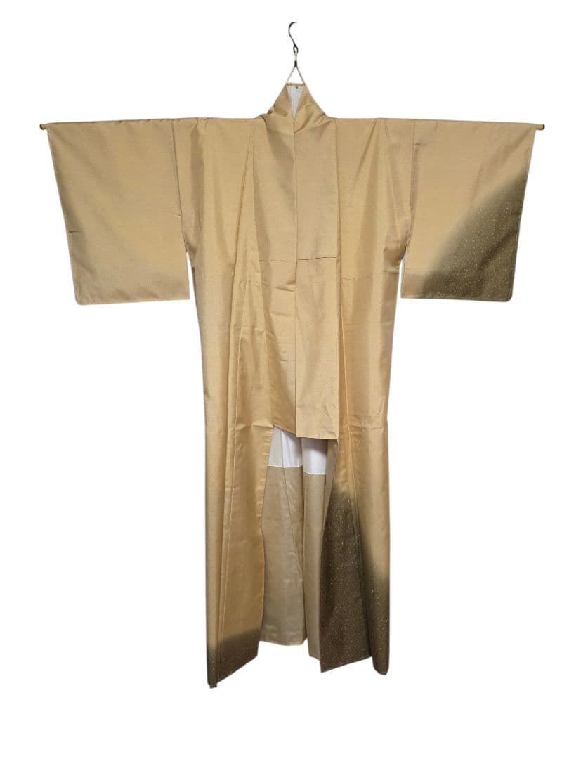 着物 本場大島紬 藤絹織物 最高峰 染め大島紬 未使用品 金銀刺繍 美品 正絹