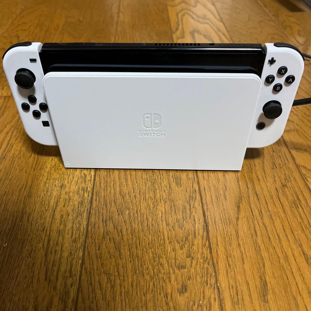 Nintendo Switch 有機EL ホワイト　有線連射コン付き