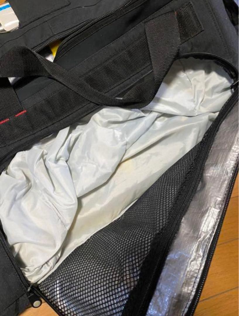 スノーボード　バッグ