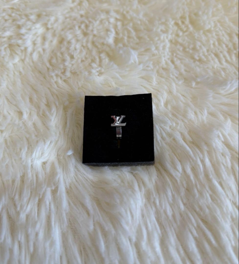 【未使用】LOUIS VUITTON ピアス