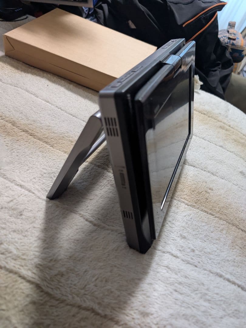 美品）Panasonic DMP-BV100-K ポータブルブルーレイプレーヤー