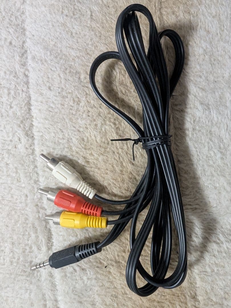 美品）Panasonic DMP-BV100-K ポータブルブルーレイプレーヤー