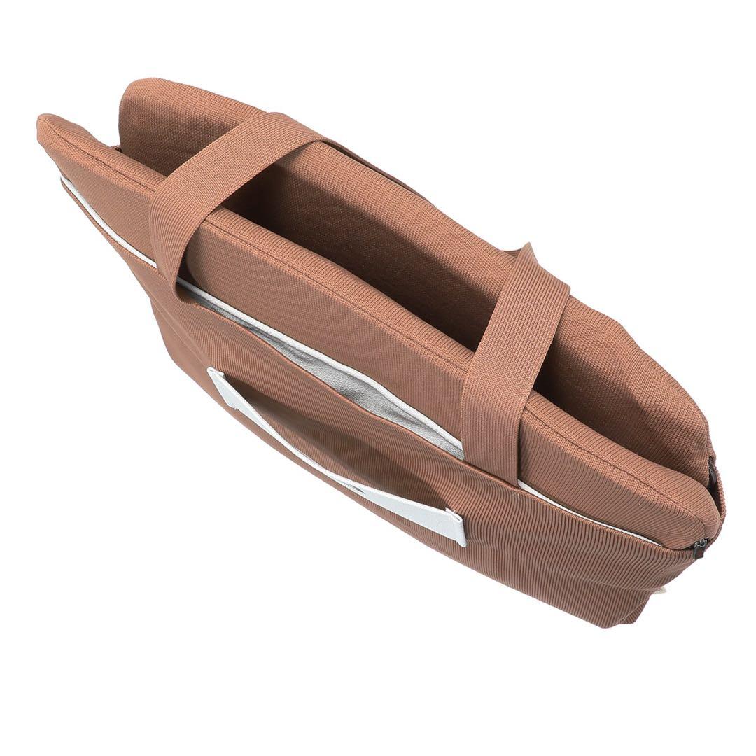 P!nto バッグ一体型 姿勢サポートクッション ピントエアー　ブラウン