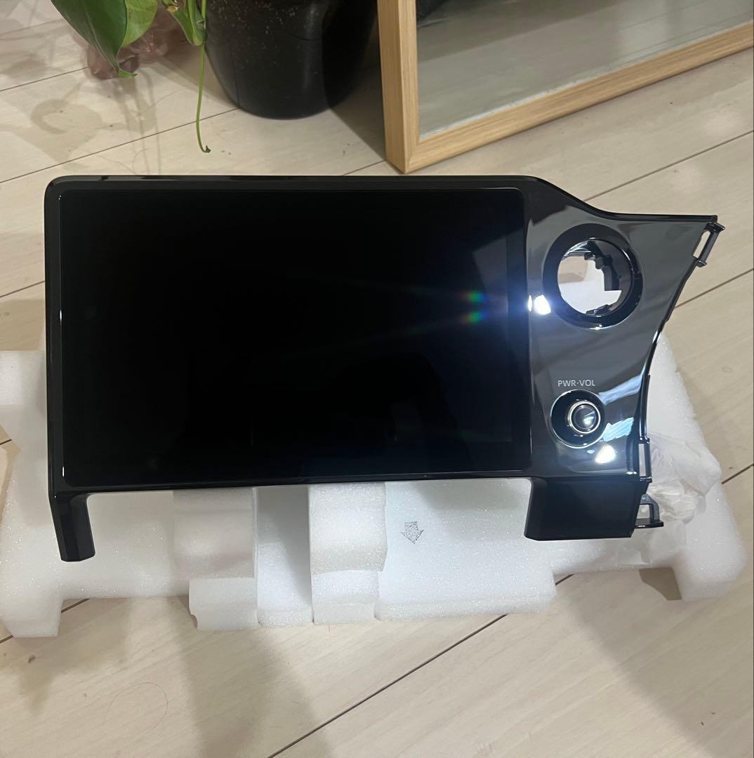 トヨタ純正 90系ヴォクシー ノア 10.5インチ ディスプレイオーディオプラス