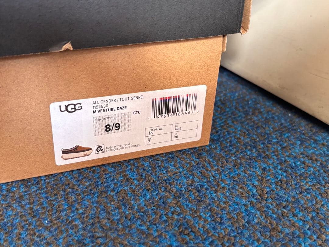 靴 UGG M VENTURE DAZE