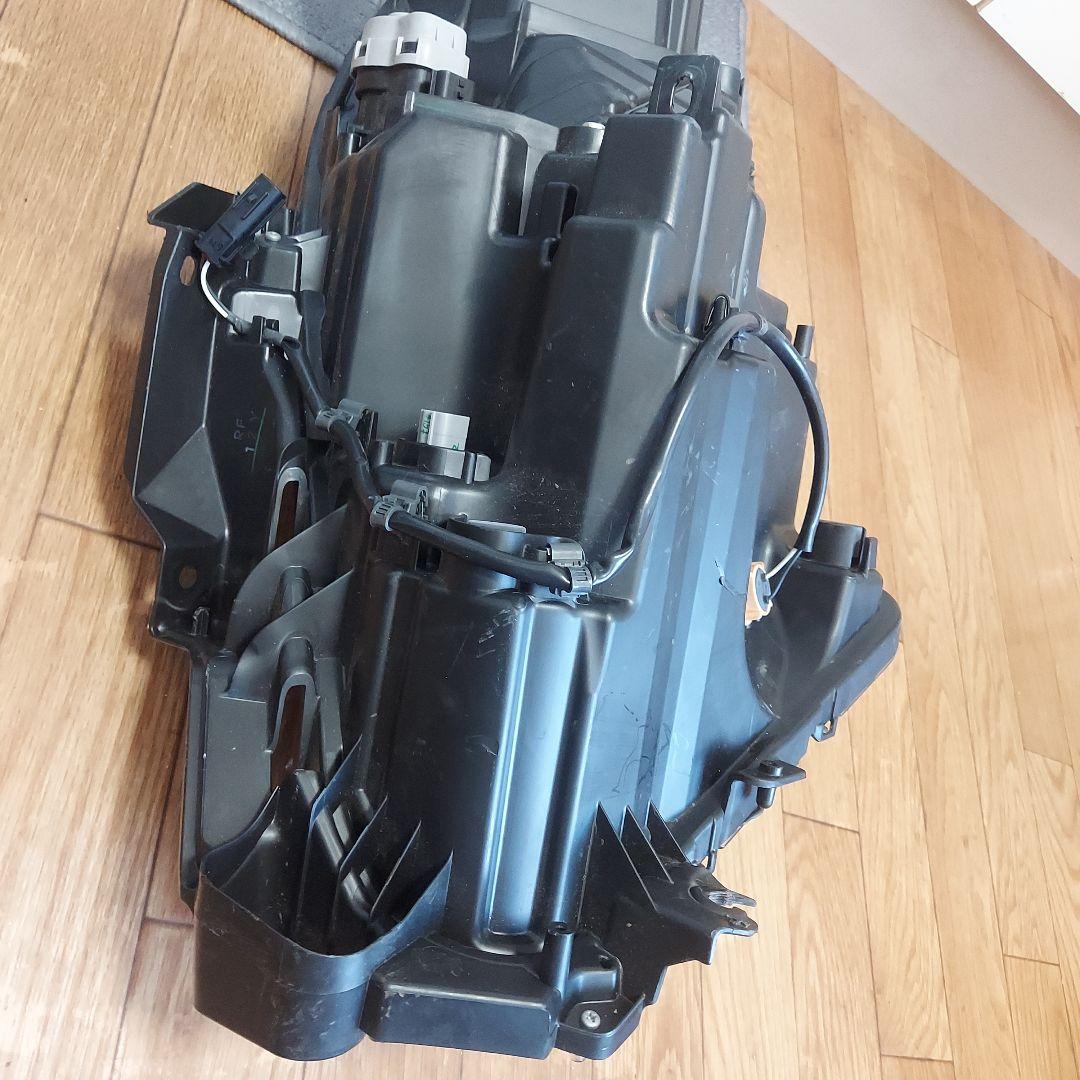 専用カークレスト様　スズキ純正　スイフト　ヘッドライト