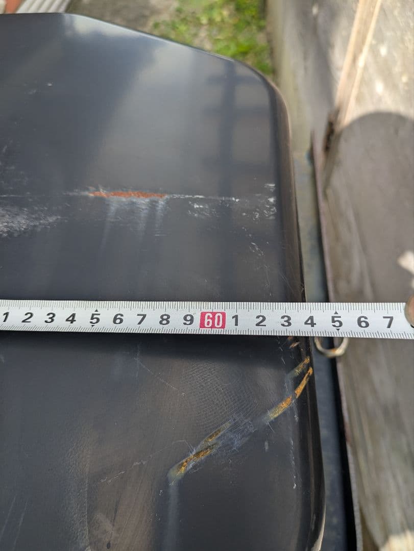 三菱ふそう 大型トラック燃料タンク 300リットル