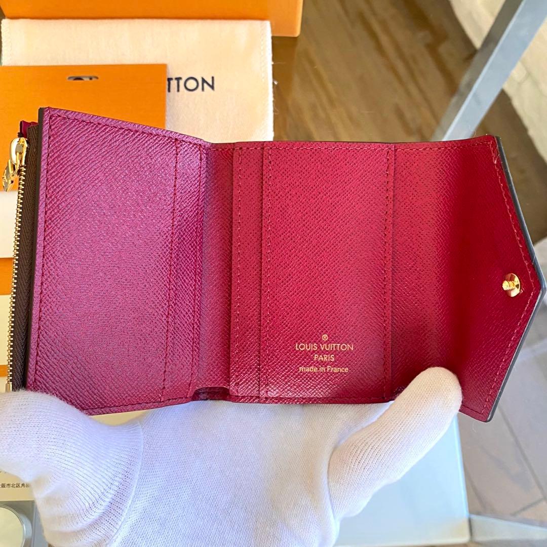 【新品・未使用】ポルトフォイユ・ゾエ　ミニ財布　おり財布　ルイヴィトン