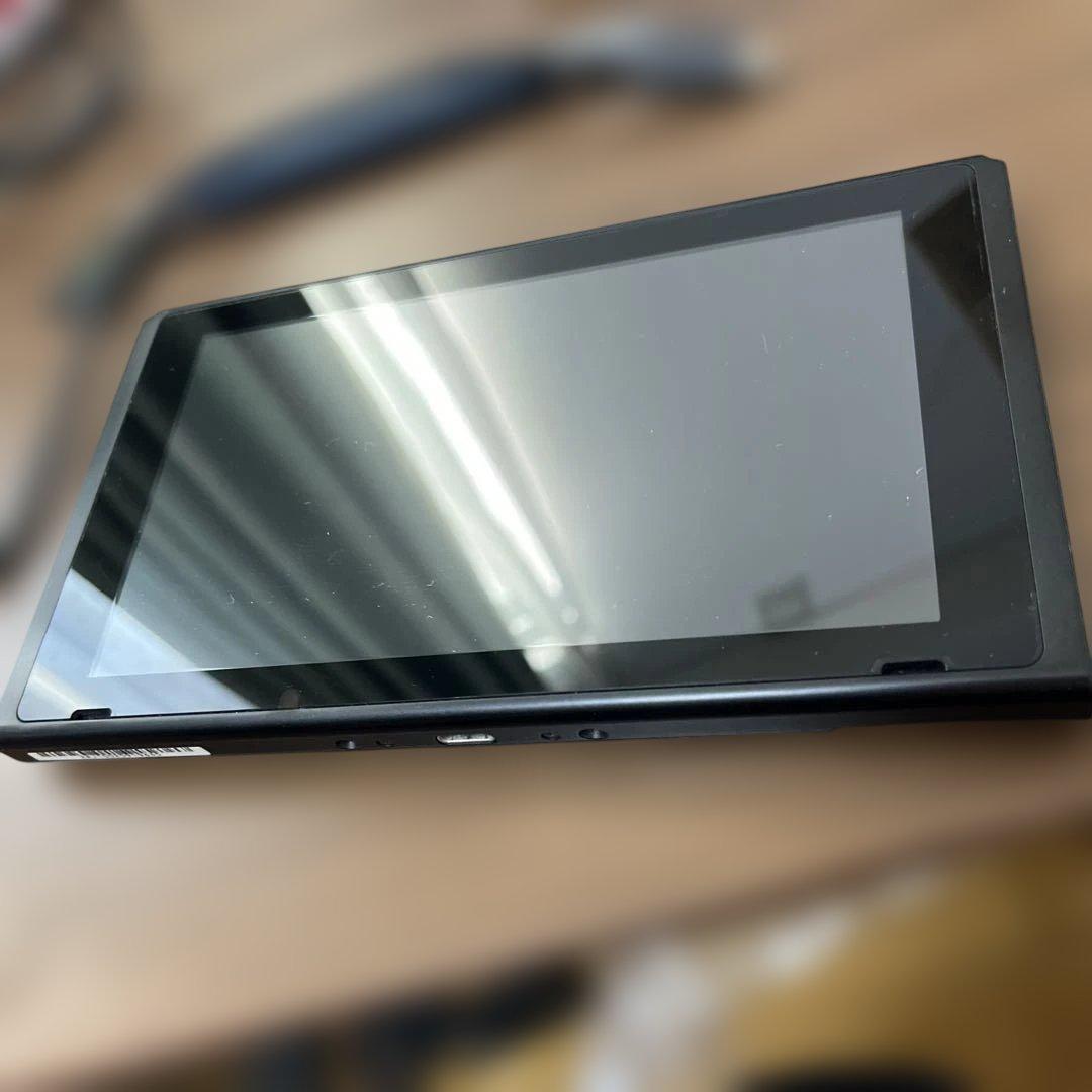 Nintendo Switch 任天堂 ニンテンドー 本体のみ 2017年製