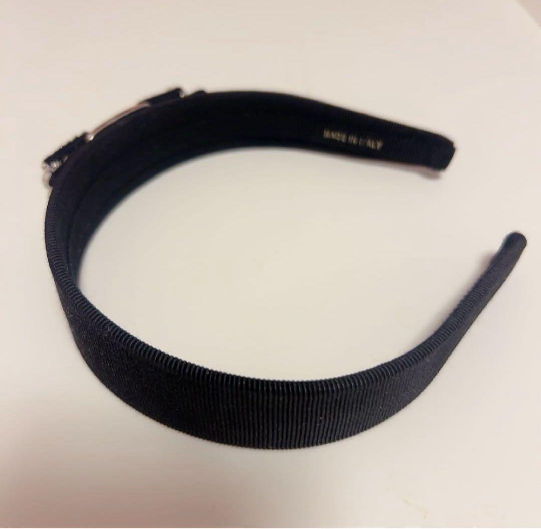 フェラガモ　カチューシャ　ビジュー