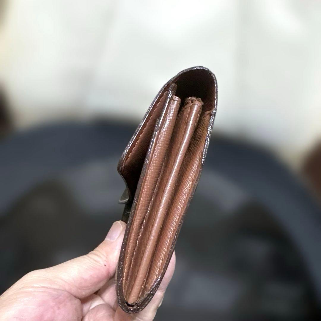 23☆良品☆カード2枚タイプ♪サラ長財布