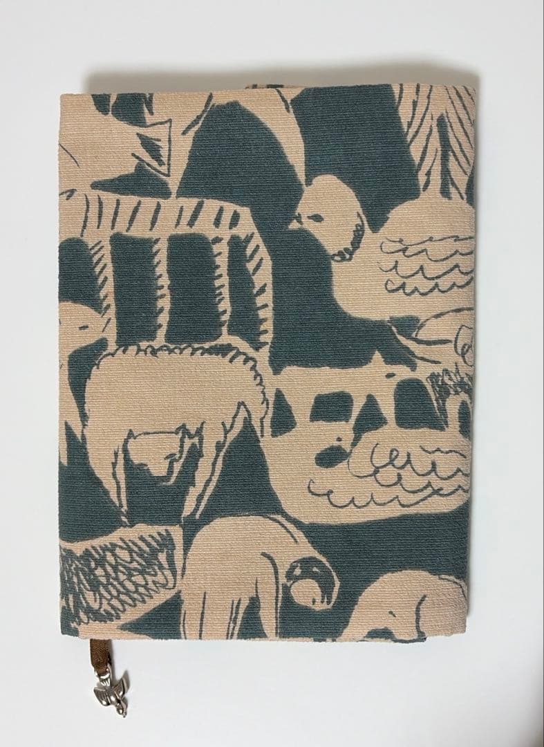 新品 タグ付 mina perhonen ブックカバー life puzzle