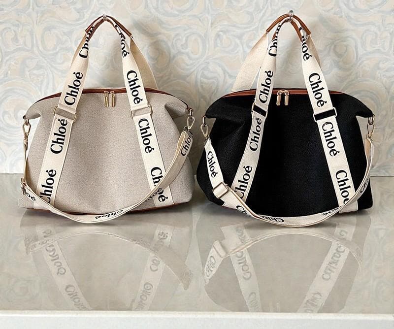 Chloé ホワイト トート／ショッピングバッグ