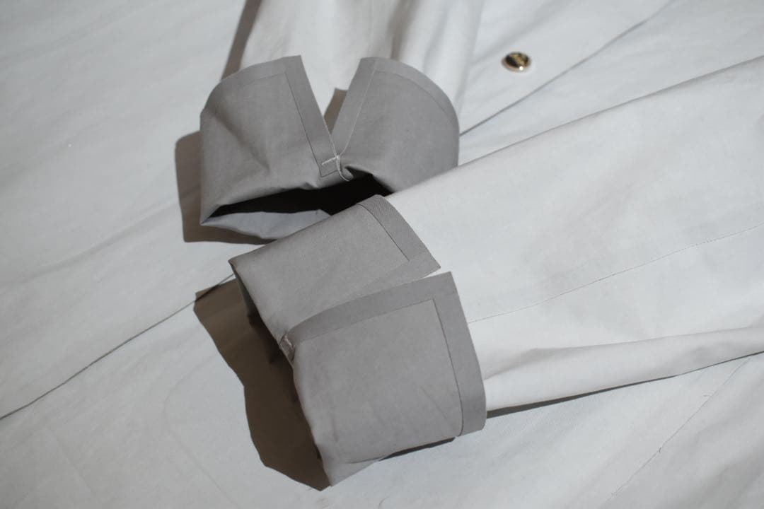 【HERNO/ヘルノ】ノーカラー撥水コート 44/L ライトグレー