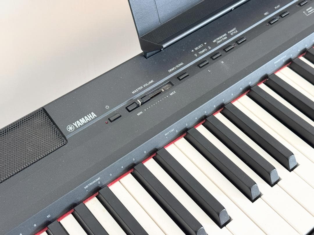 YAMAHA デジタルピアノ スタンド＋ペダルユニット付き P-105
