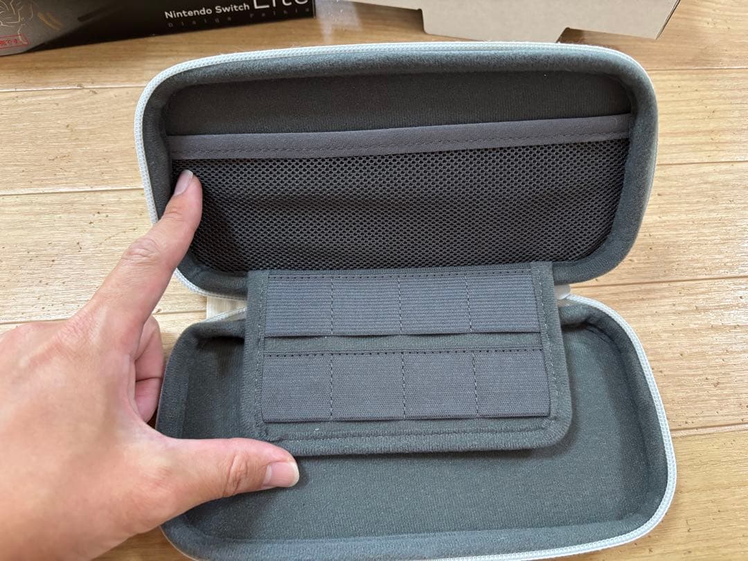 Switch Lite ディアルガ パルキア本体(ケース+SD付き)