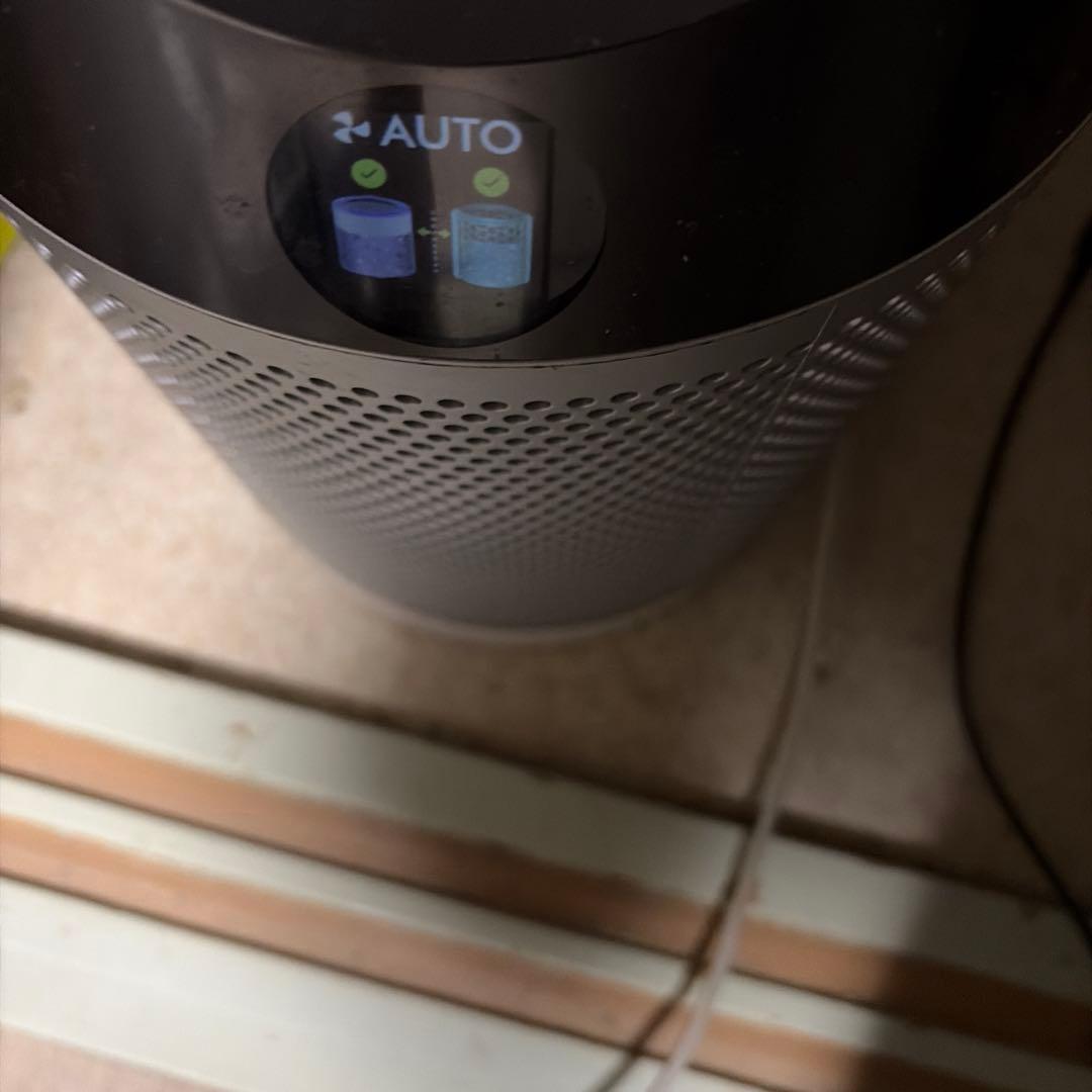 Dyson タワー型空気清浄機 ホワイト