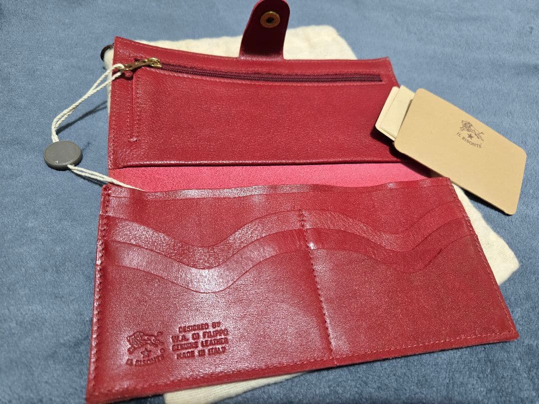 pom.pom❇️IL BISONTE 赤 レザー 長財布
