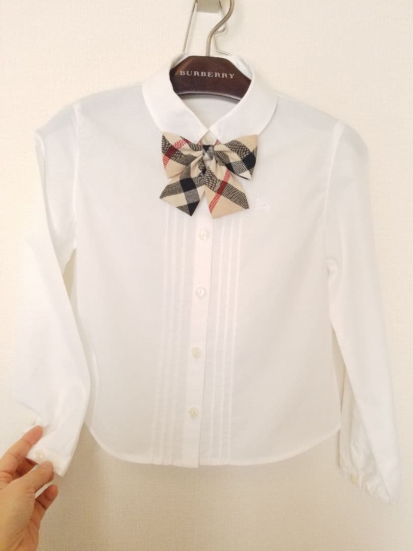 バーバリーキッズフォーマル 未使用近 美品 ベージュ リボンタイ 新品ソックス付