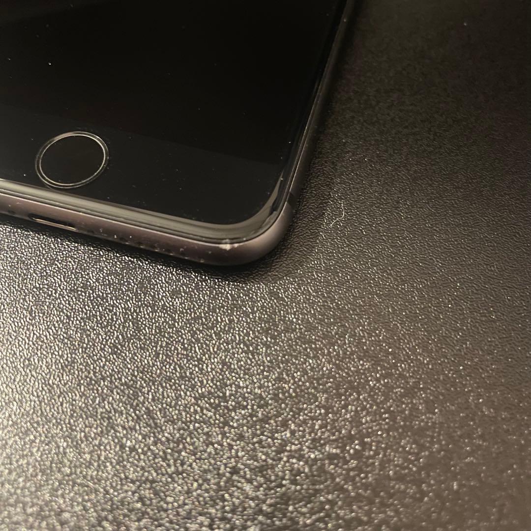 【美品】【値下げ中】iPhone8 64GB スペースグレイ　箱付き　ケース付き