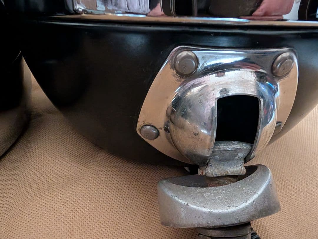 IPF 24Vイエローフォグランプ200φ