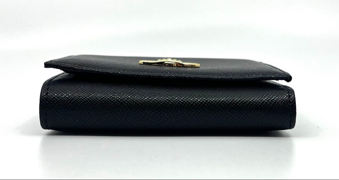 【新品・未使用】Vivienne Westwood 三つ折り財布 ブラック