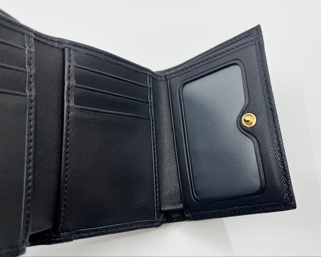 【新品・未使用】Vivienne Westwood 三つ折り財布 ブラック