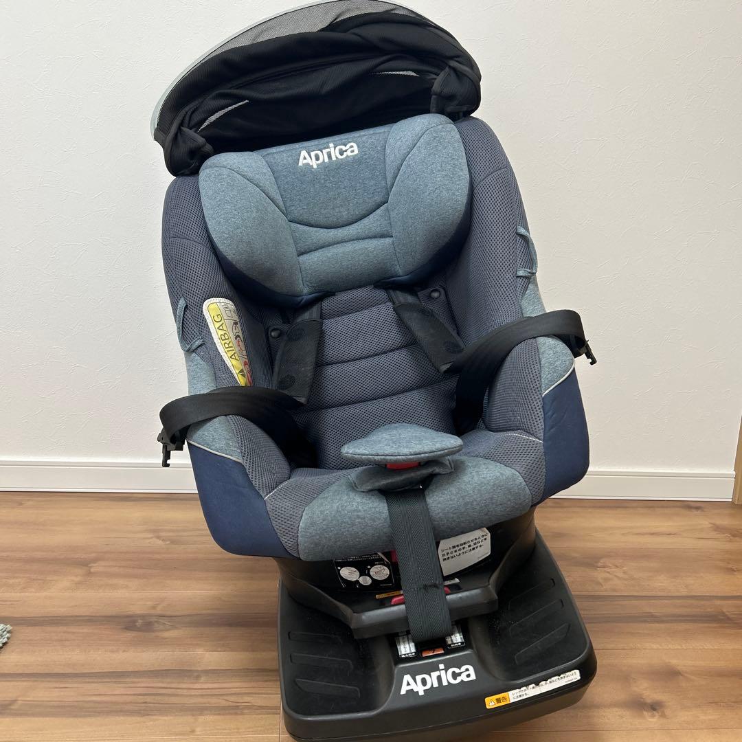 Aprica ISOFIX 車用チャイルドシート グレー