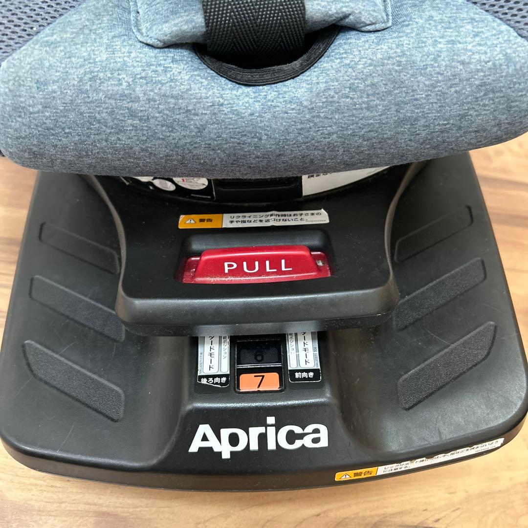 Aprica ISOFIX 車用チャイルドシート グレー