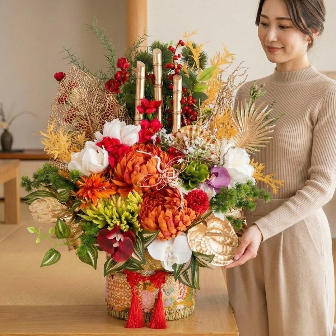 【特大サイズ 正月アレンジメント】 扇と松が描く迎春の華｜和モダン・豪華お正月