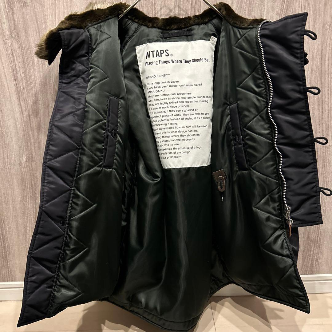 【美品】WTAPS 高級フライトナイロンジャケット ファー付き 赤タグ 古着 S