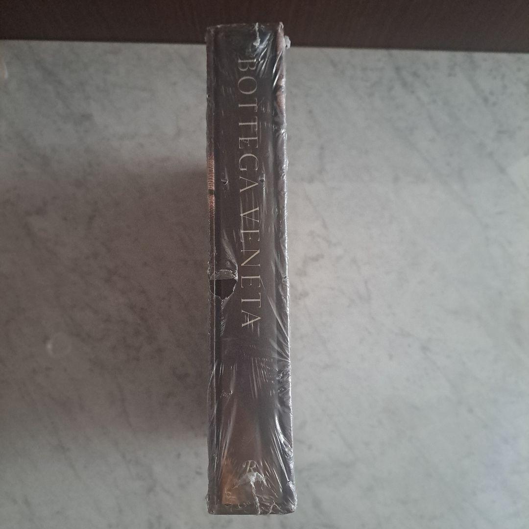 BOTTEGA VENETA アートブック