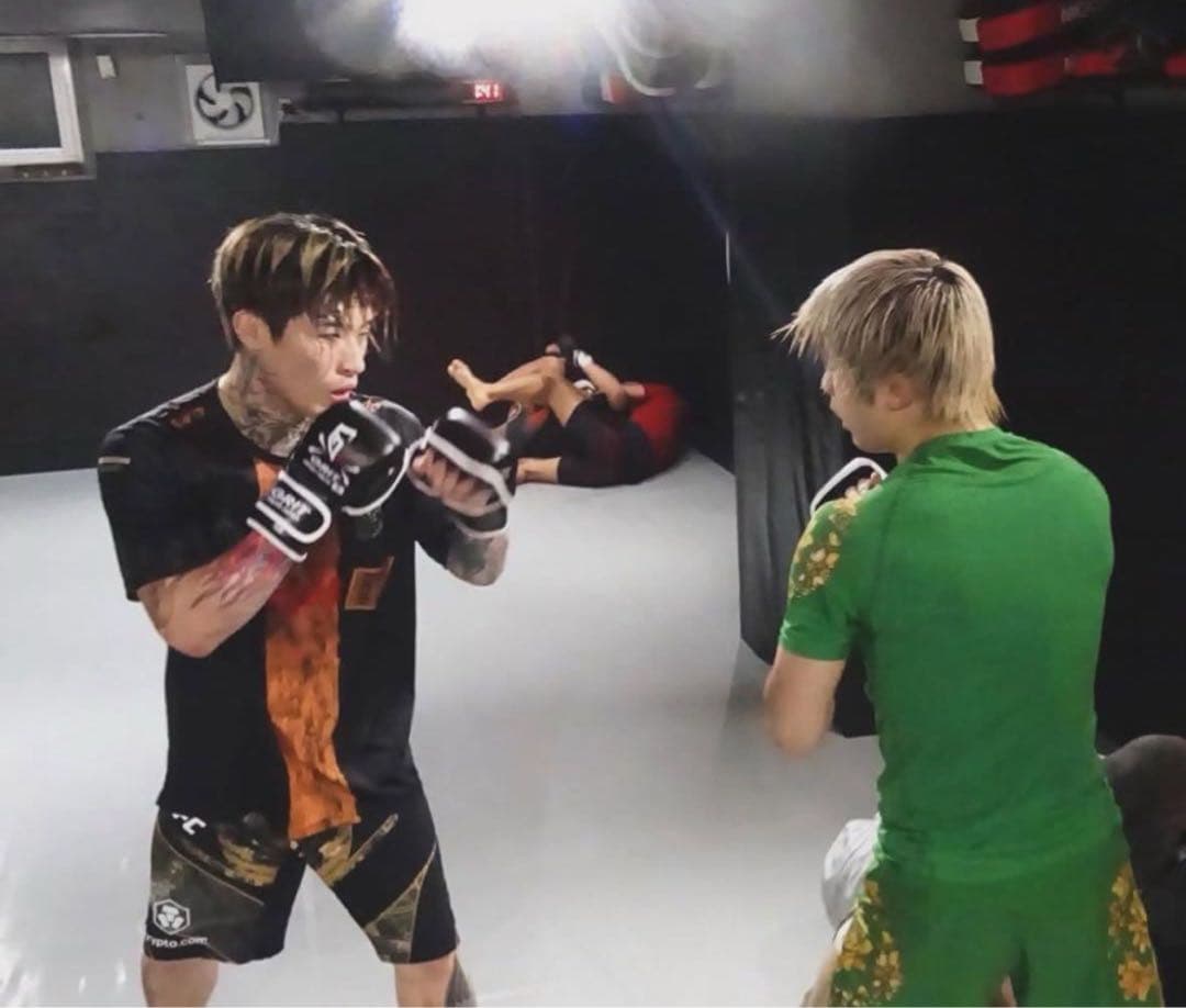 GRIT ボクシンググローブ フリーサイズ ブラック/レッド