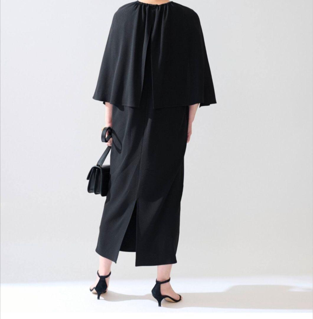 VERMEILpa ienaバックサテンケープ風ワンピース　ネイビー