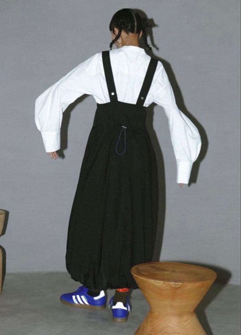 美品 OMMO QUILTING BALLOON OP ブラック