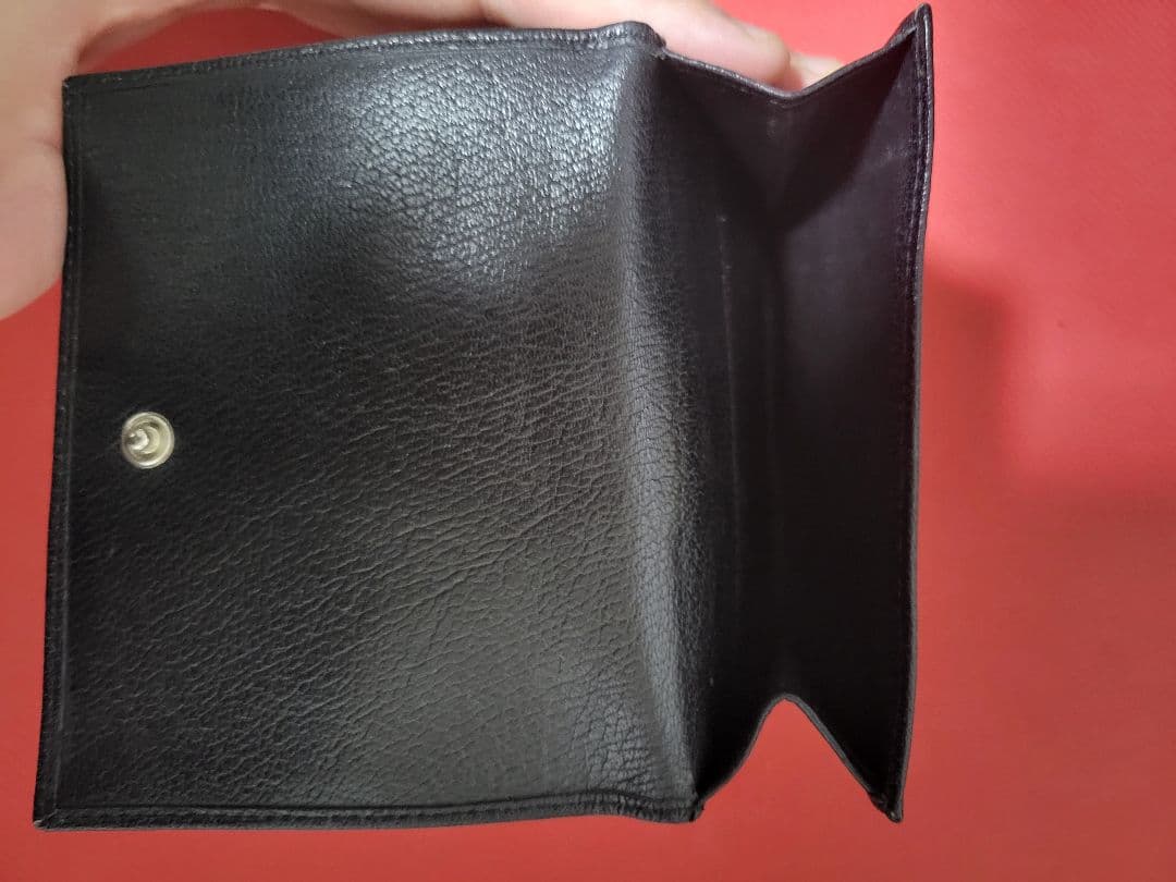 イヴサンローラン スタッズロゴ 折財布