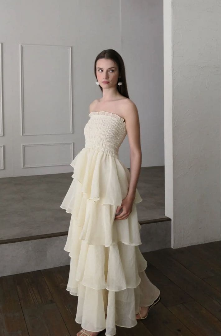 Maison Celon フリルティアードドレス【新品未使用】