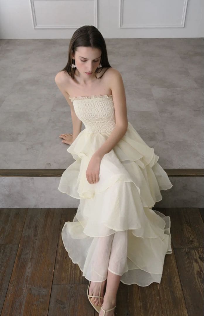 Maison Celon フリルティアードドレス【新品未使用】