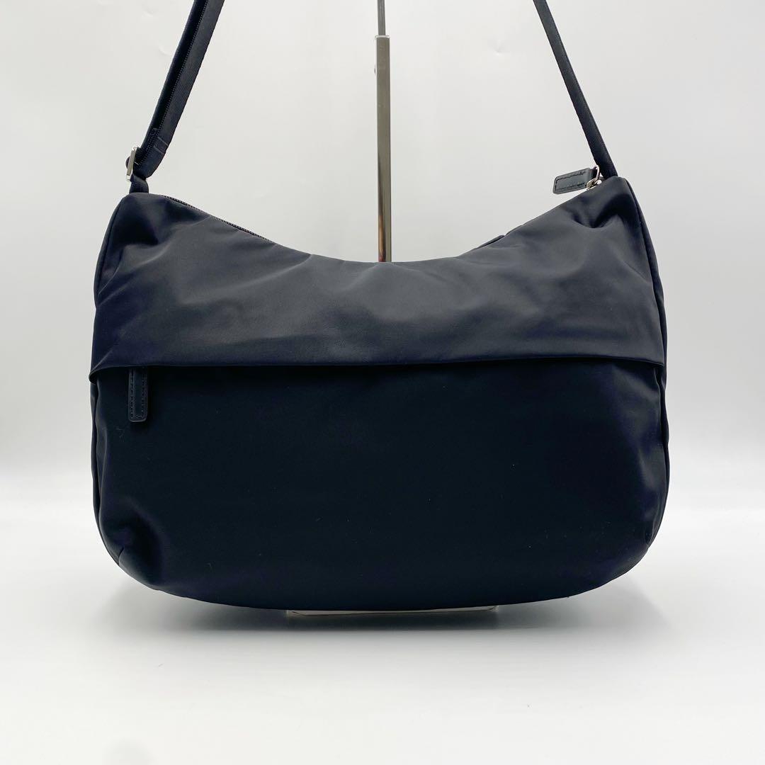 美品★agnès b. アニエス・ベーナイロンショルダーバッグ★128