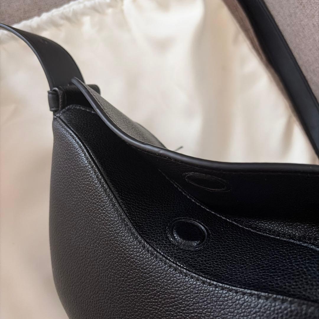 【ポレーヌ 】トンカ ショルダーバッグ レザー ブラック 黒 レディース